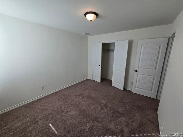 $2,000 | 1863 Overlook Knoll, San Antonio, TX 78245