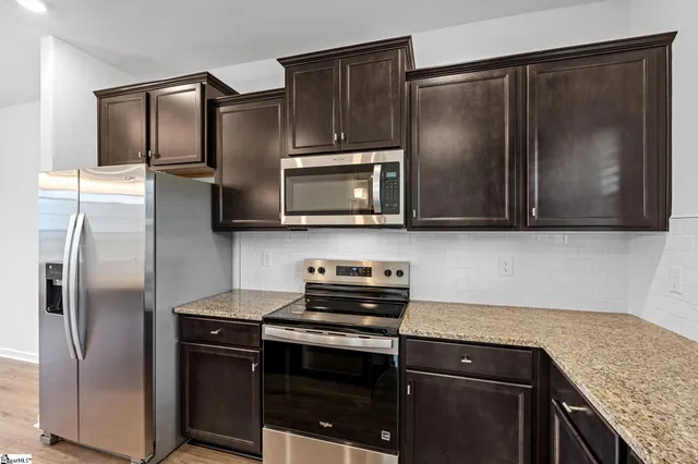 $1,999 | 520 Barbican Place, Greenville, SC 29605