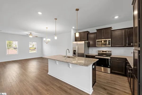 $1,999 | 520 Barbican Place, Greenville, SC 29605