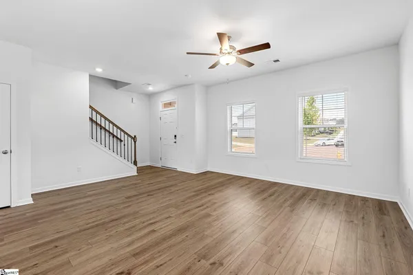 $1,999 | 520 Barbican Place, Greenville, SC 29605
