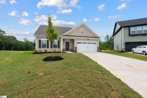 $1,999 | 520 Barbican Place, Greenville, SC 29605