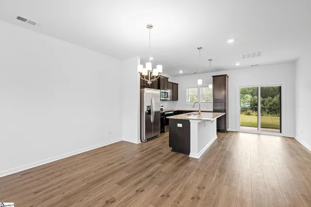 $1,999 | 520 Barbican Place, Greenville, SC 29605