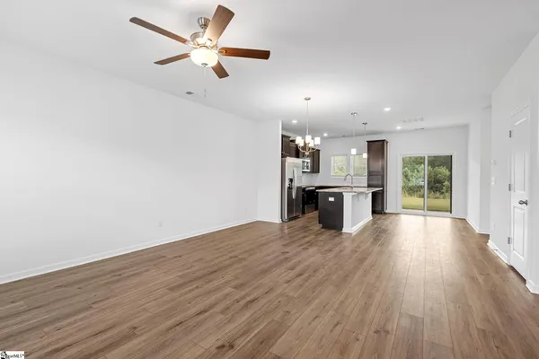 $1,999 | 520 Barbican Place, Greenville, SC 29605