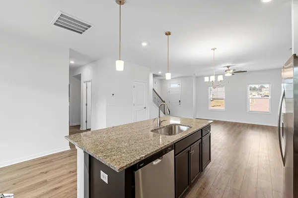 $1,999 | 520 Barbican Place, Greenville, SC 29605