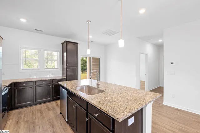 $1,999 | 520 Barbican Place, Greenville, SC 29605