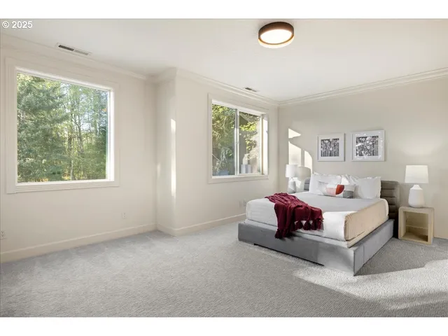 $2,850,000 | 2150 North 14th Street, Washougal, WA 98671