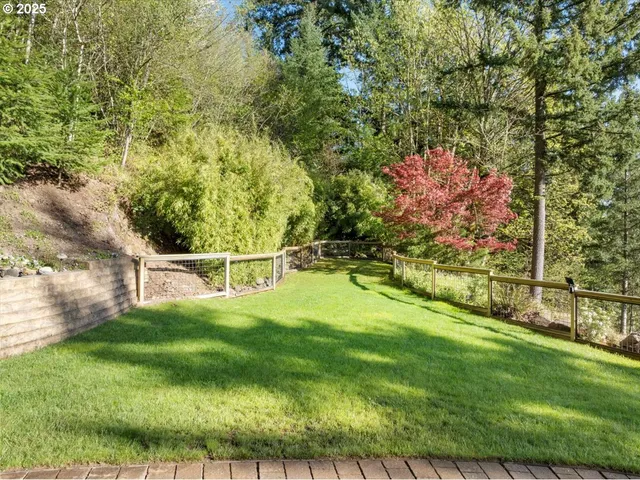 $2,850,000 | 2150 North 14th Street, Washougal, WA 98671