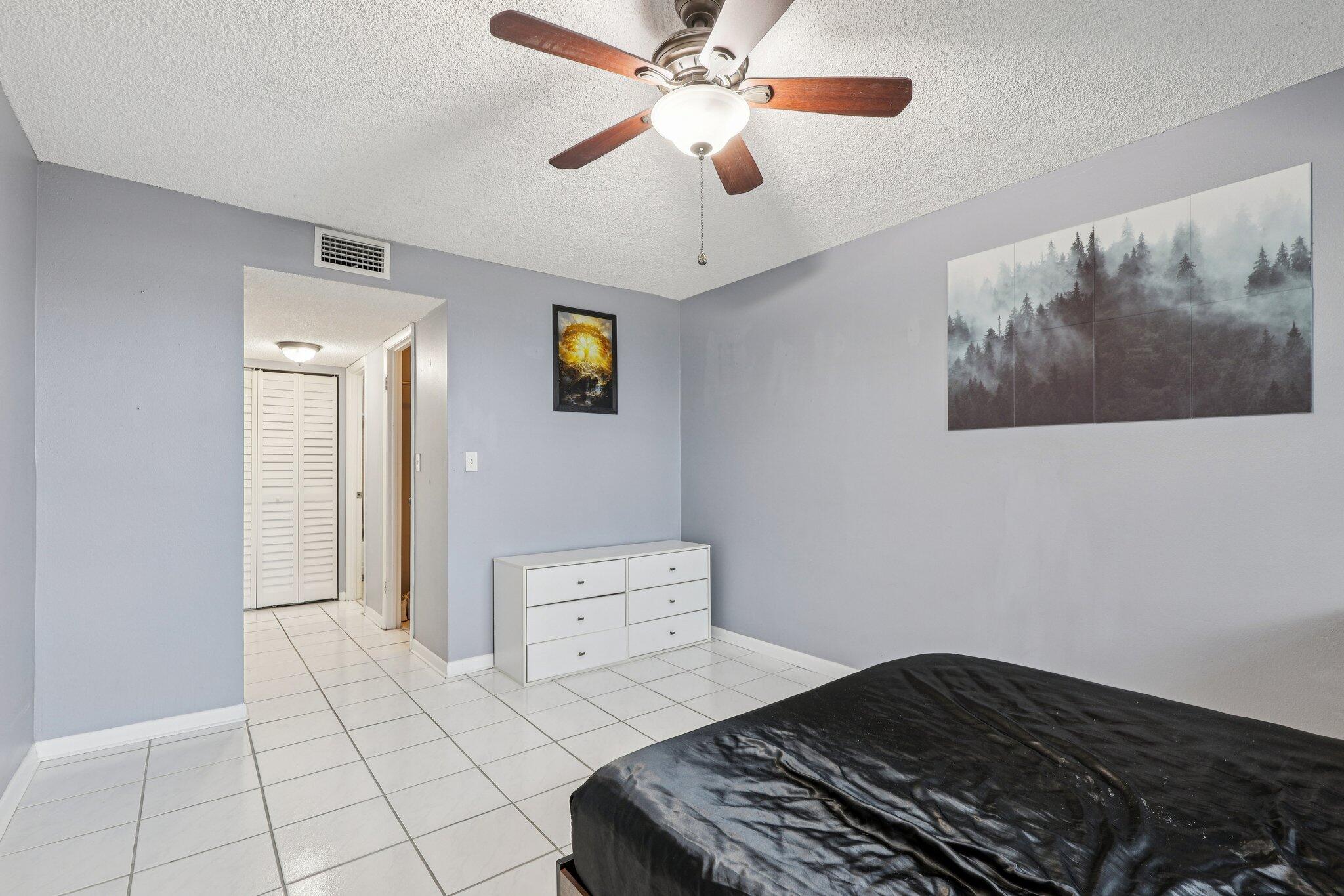 6500 Cypress Road, Unit 508 Plantation, FL 33317 - Photo 20 of 32 31-web-or-mls-Cypress Rd 508-S1912-031