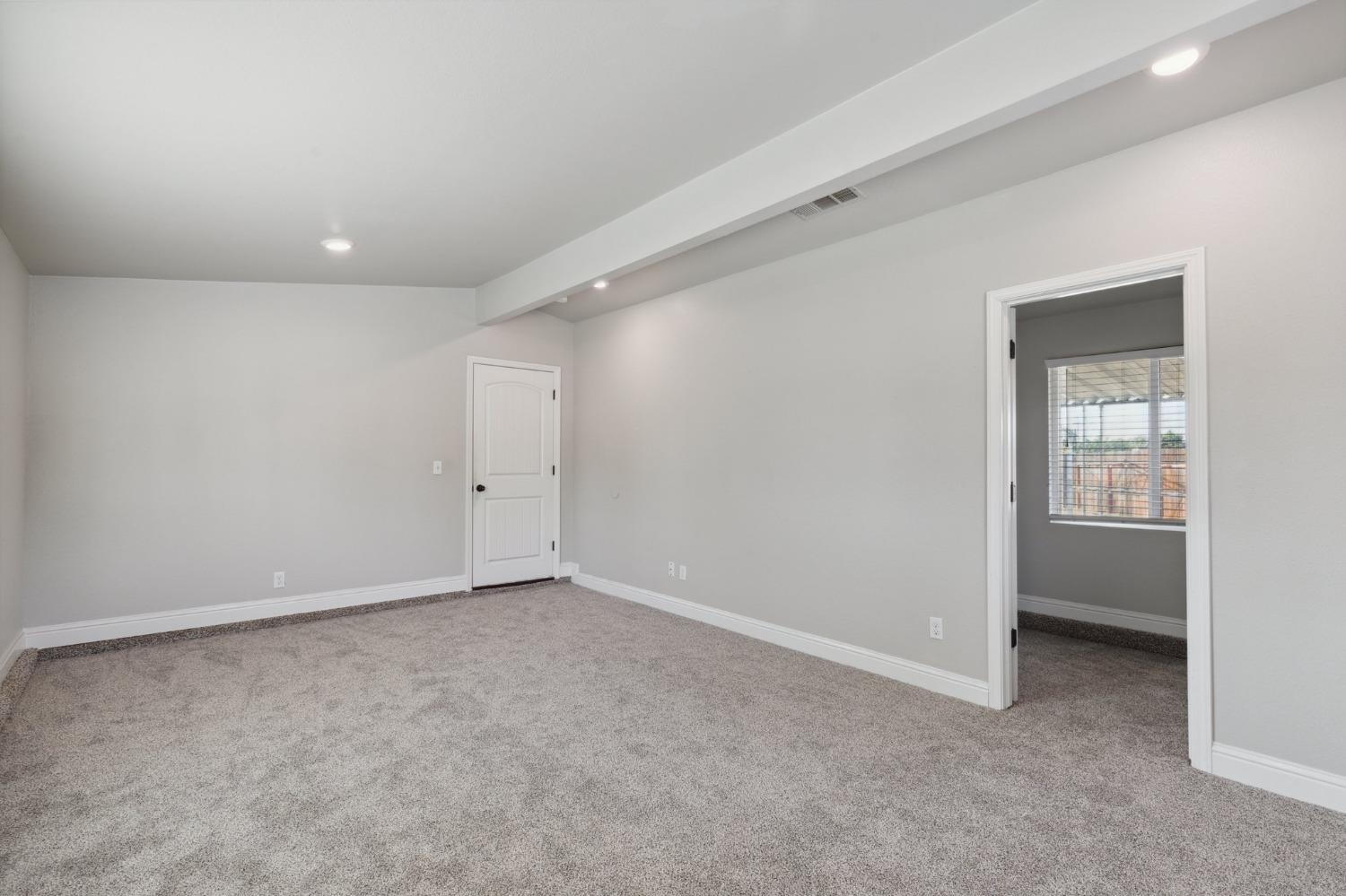 345 Gettysburg Clovis, CA 93612 - Photo 13 of 25 a view of an empty room
