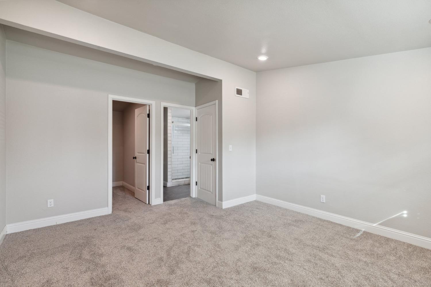 345 Gettysburg Clovis, CA 93612 - Photo 18 of 25 a view of an empty room