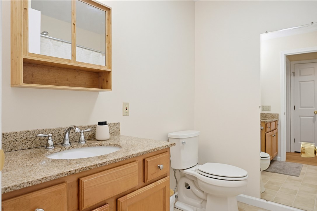 185 Manville Hill Road, Unit 106 Cumberland, RI 02864 - Photo 12 of 21