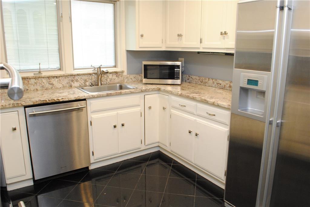 5398 Darlington Road Pittsburgh, PA 15217 - Photo 8 of 25 Gallery Image 8