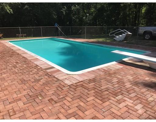 81 Fair Oak Road Springfield, MA 01128 - Photo 19 of 19