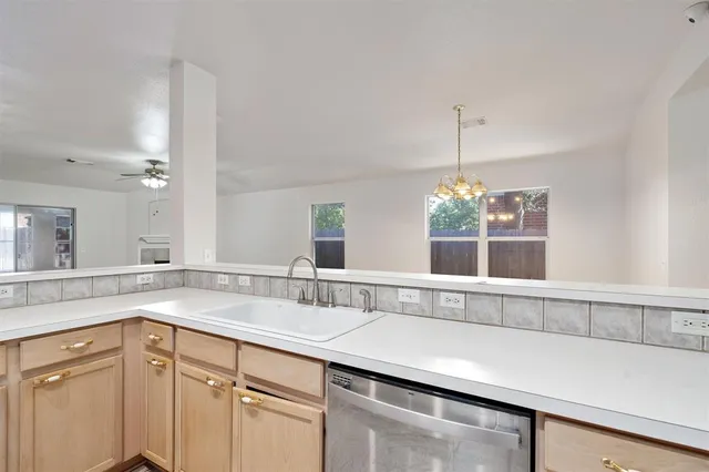 $1,925 | 902 Rocking Spur Cove, Pflugerville, TX 78660