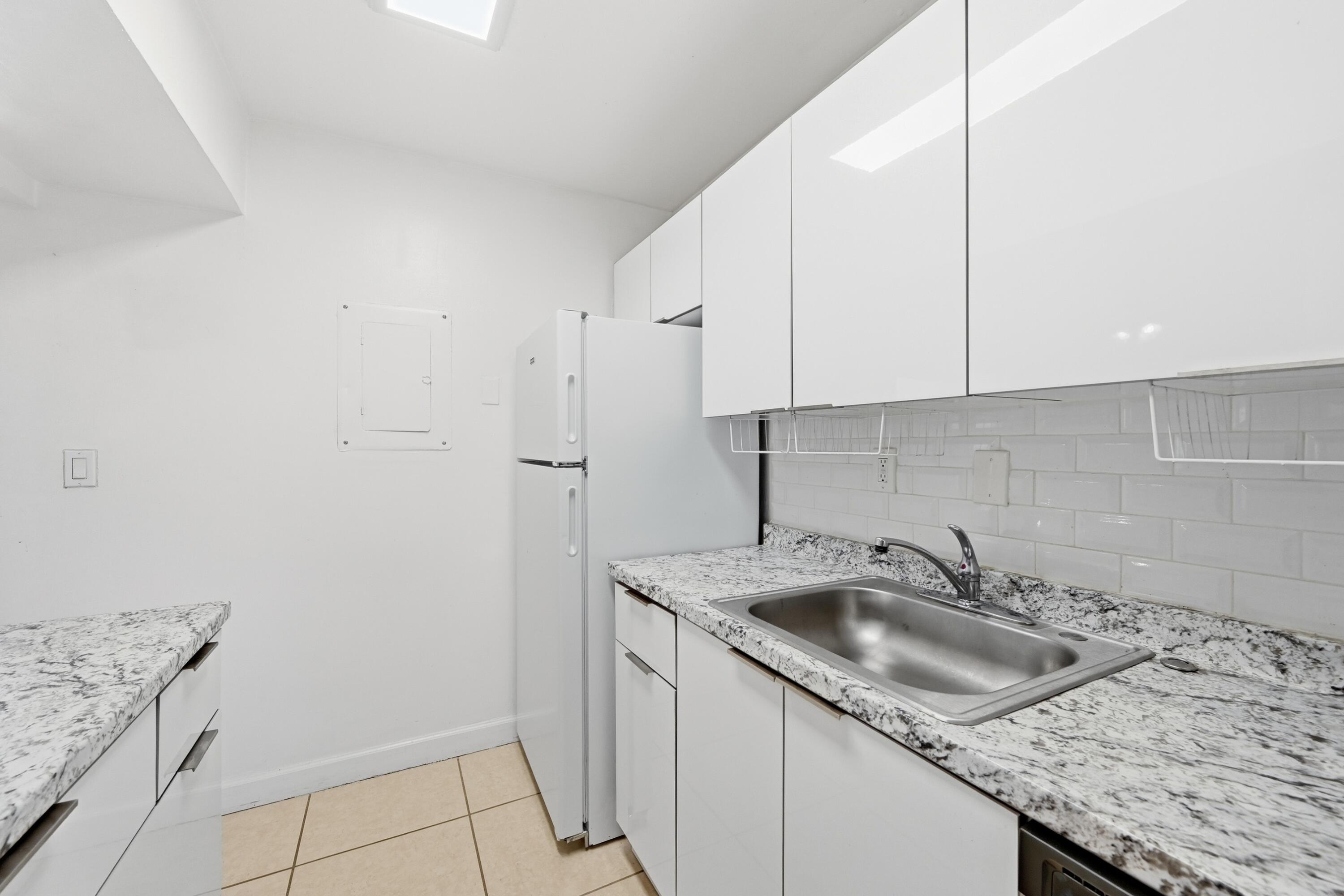 505 South Pine Island Road, Unit B310 Plantation, FL 33324 - Photo 17 of 57 13_stl_5249