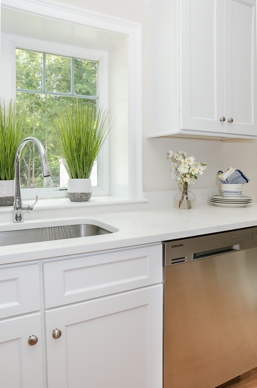 41 Old Main Road, Unit 4B Falmouth, MA 02556 - Photo 8 of 24 Gallery Image 8