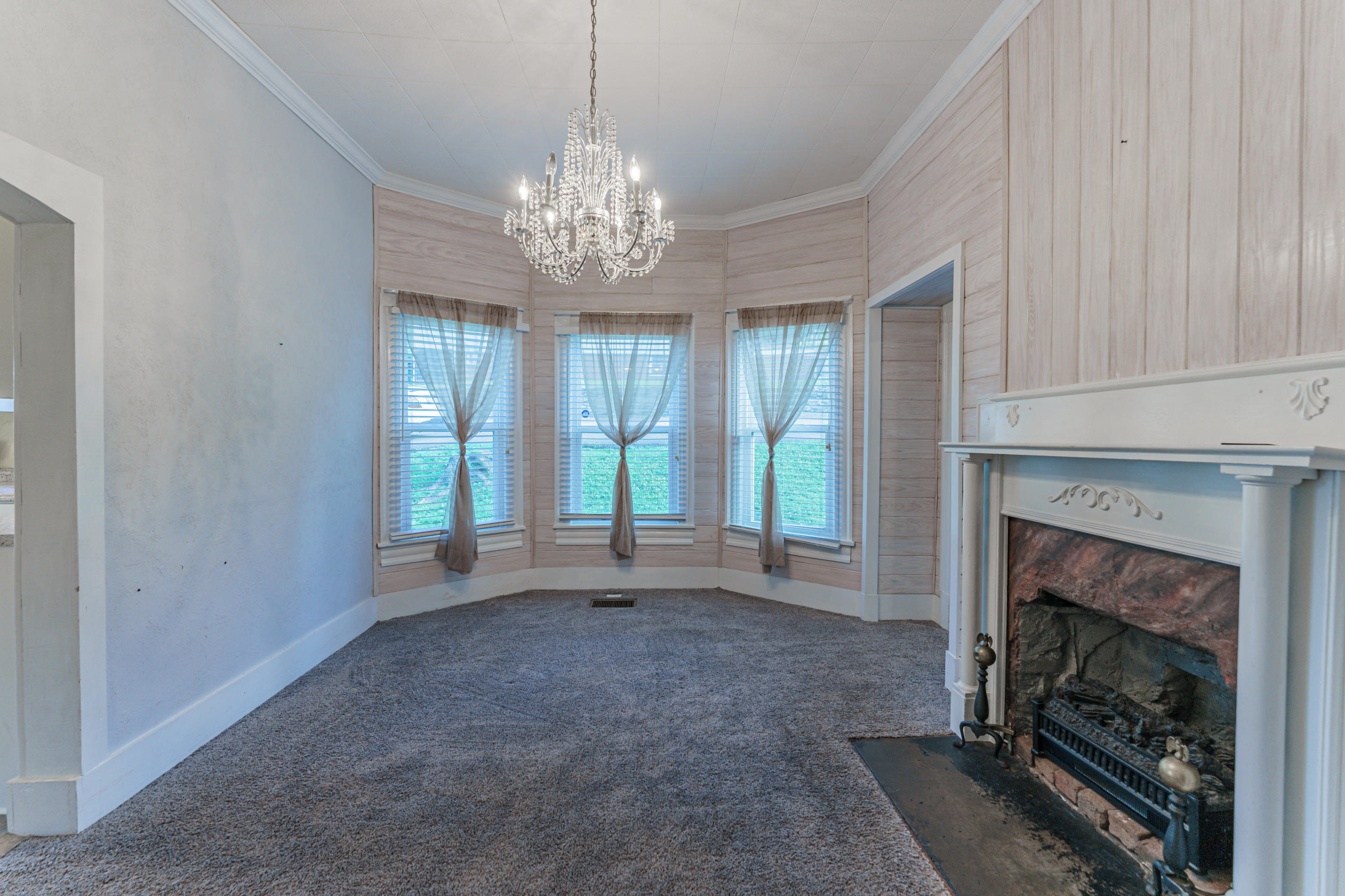 208 Mims Avenue Newport, TN 37821 - Photo 7 of 18 _DSC5834-HDR