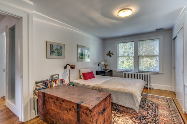 117 Stoneleigh Road Watertown, MA 02472 - Photo 17 of 29 Gallery Image 17