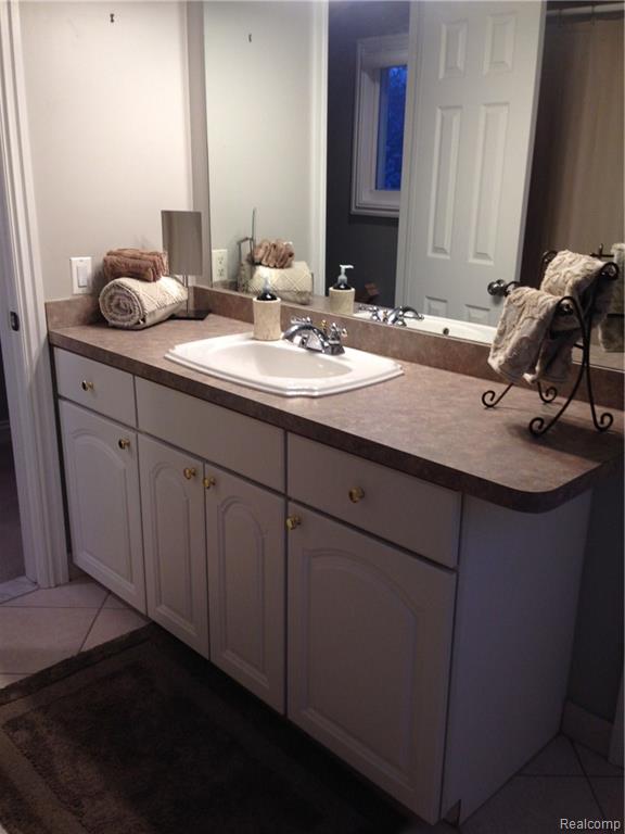 1624 Dancer Drive Rochester Hills, MI 48307 - Photo 19 of 22