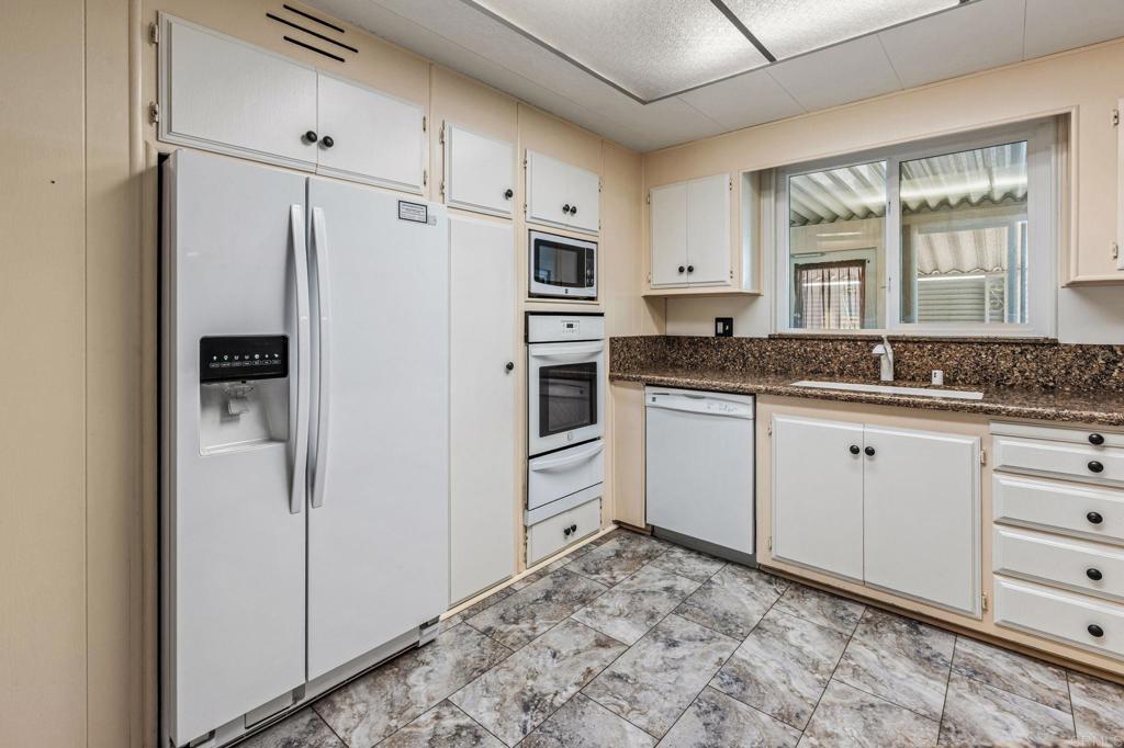 9500 Harritt Road Lakeside, CA 92040 - Photo 15 of 49