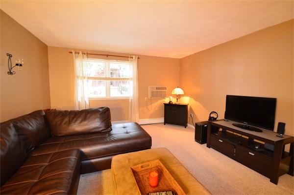 276 Albion Street, Unit 2 Wakefield, MA 01880 - Photo 5 of 12