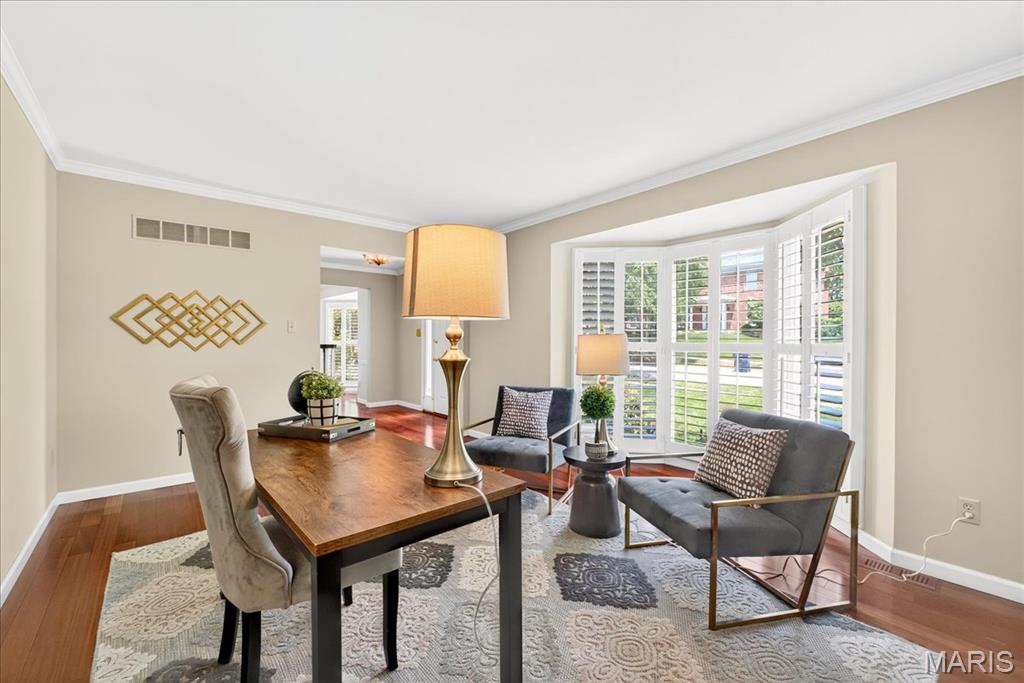 1218 Chavaniac Drive Ballwin, MO 63011 - Photo 5 of 36