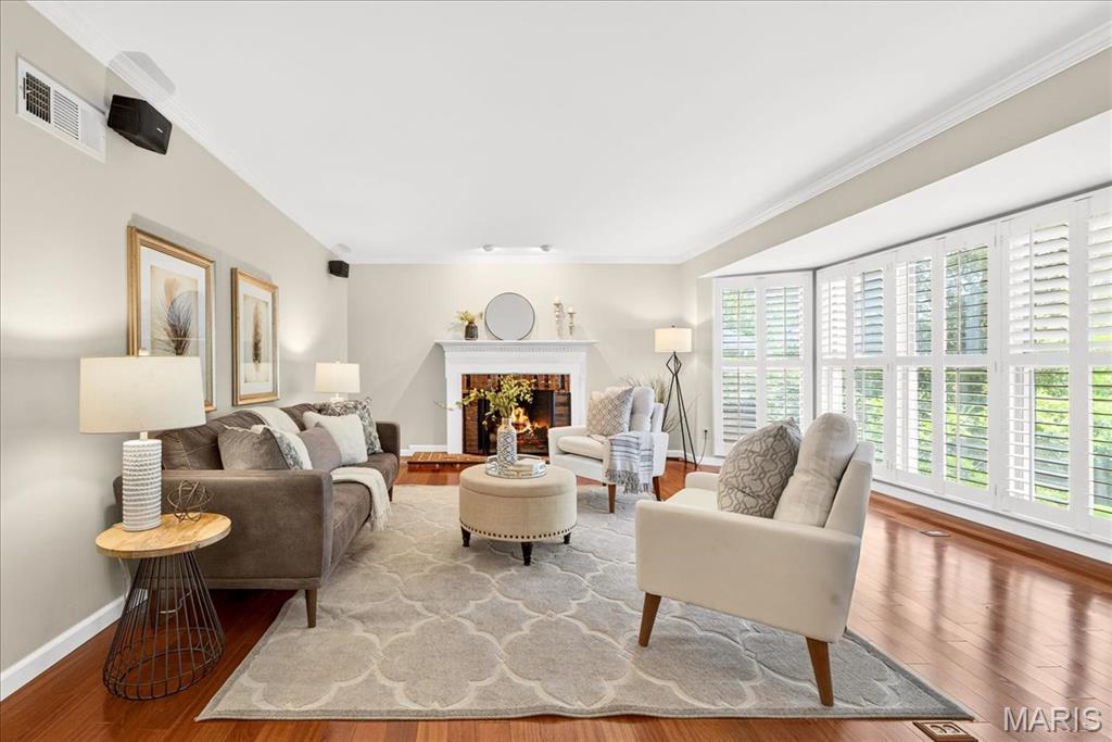 1218 Chavaniac Drive Ballwin, MO 63011 - Photo 6 of 36