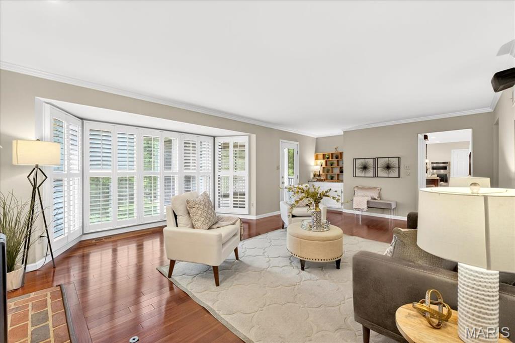 1218 Chavaniac Drive Ballwin, MO 63011 - Photo 8 of 36