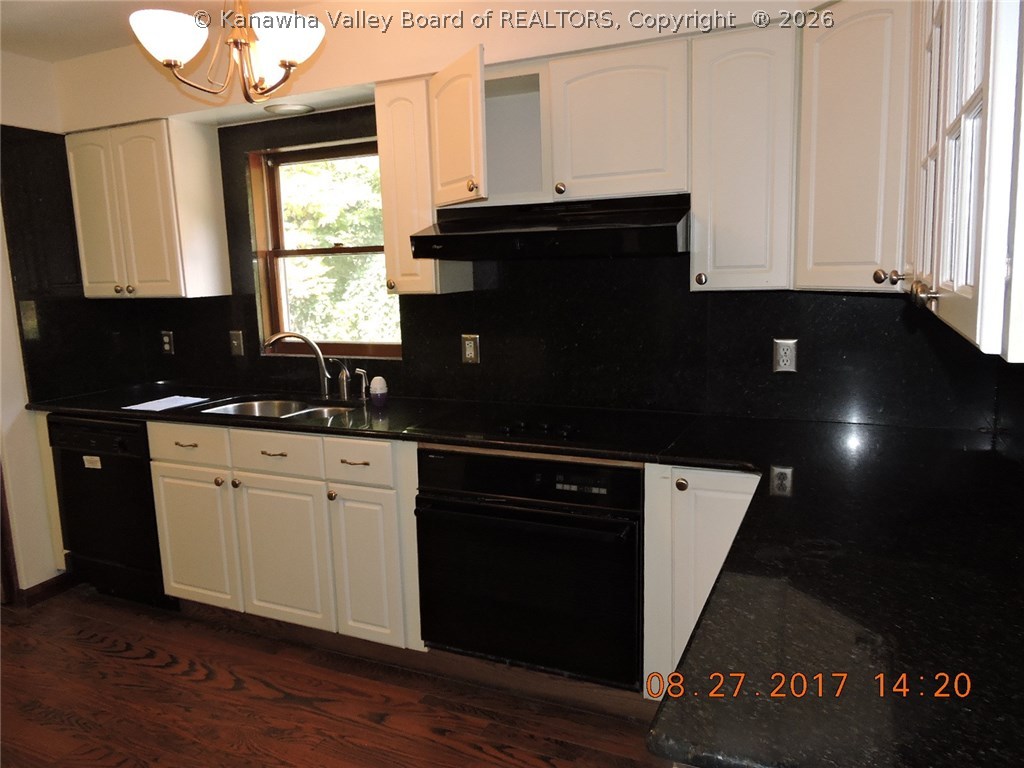 116 Atlas Road South Charleston, WV 25309 - Photo 8 of 22 Gallery Image 8
