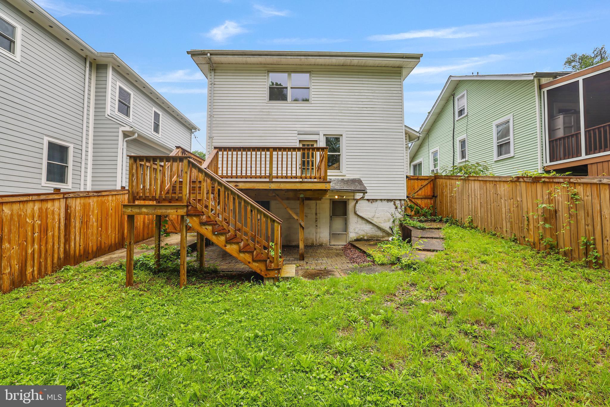 4212 Kennedy Street Hyattsville, MD 20781 - Photo 29 of 38