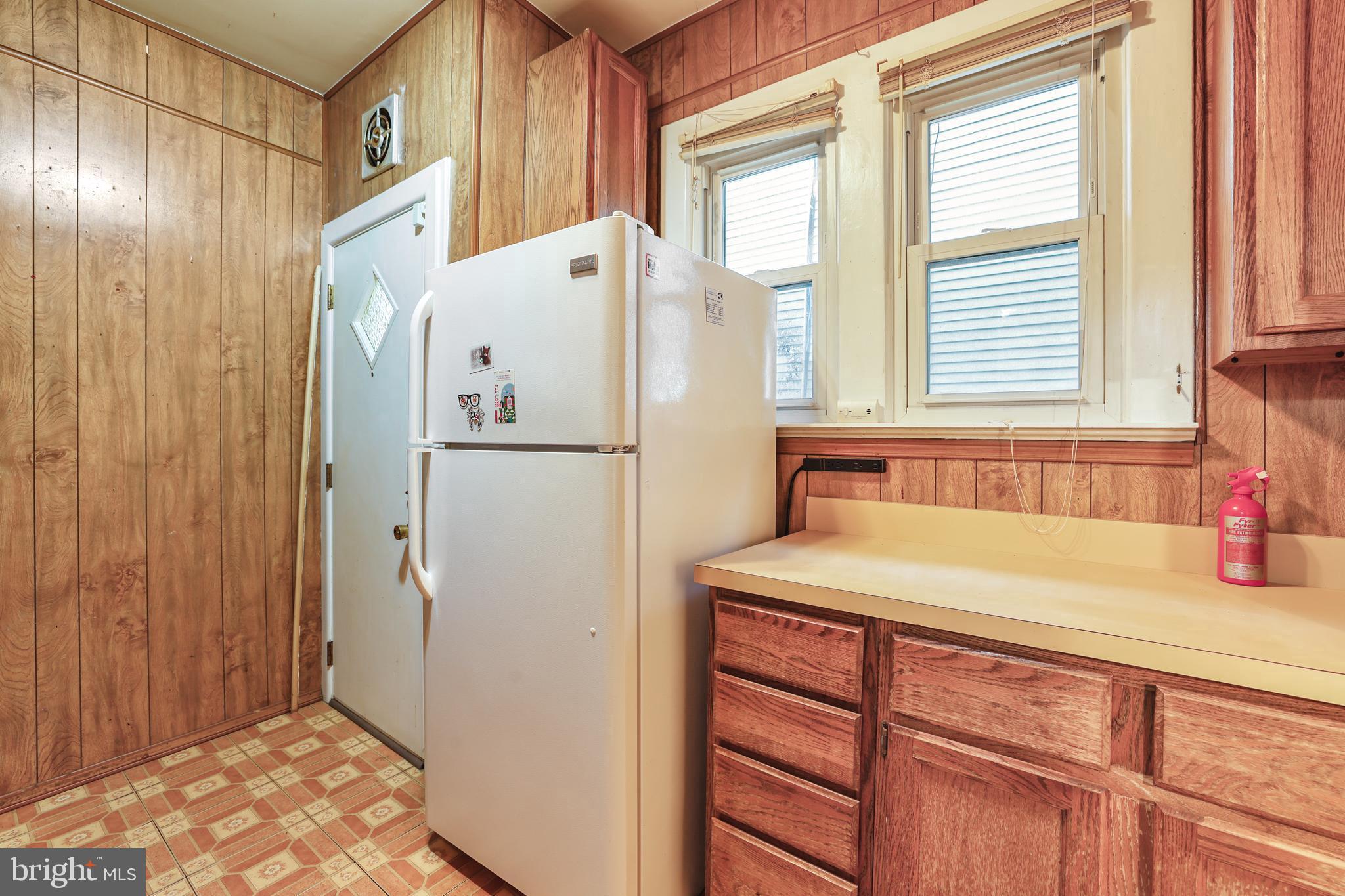 4212 Kennedy Street Hyattsville, MD 20781 - Photo 10 of 38