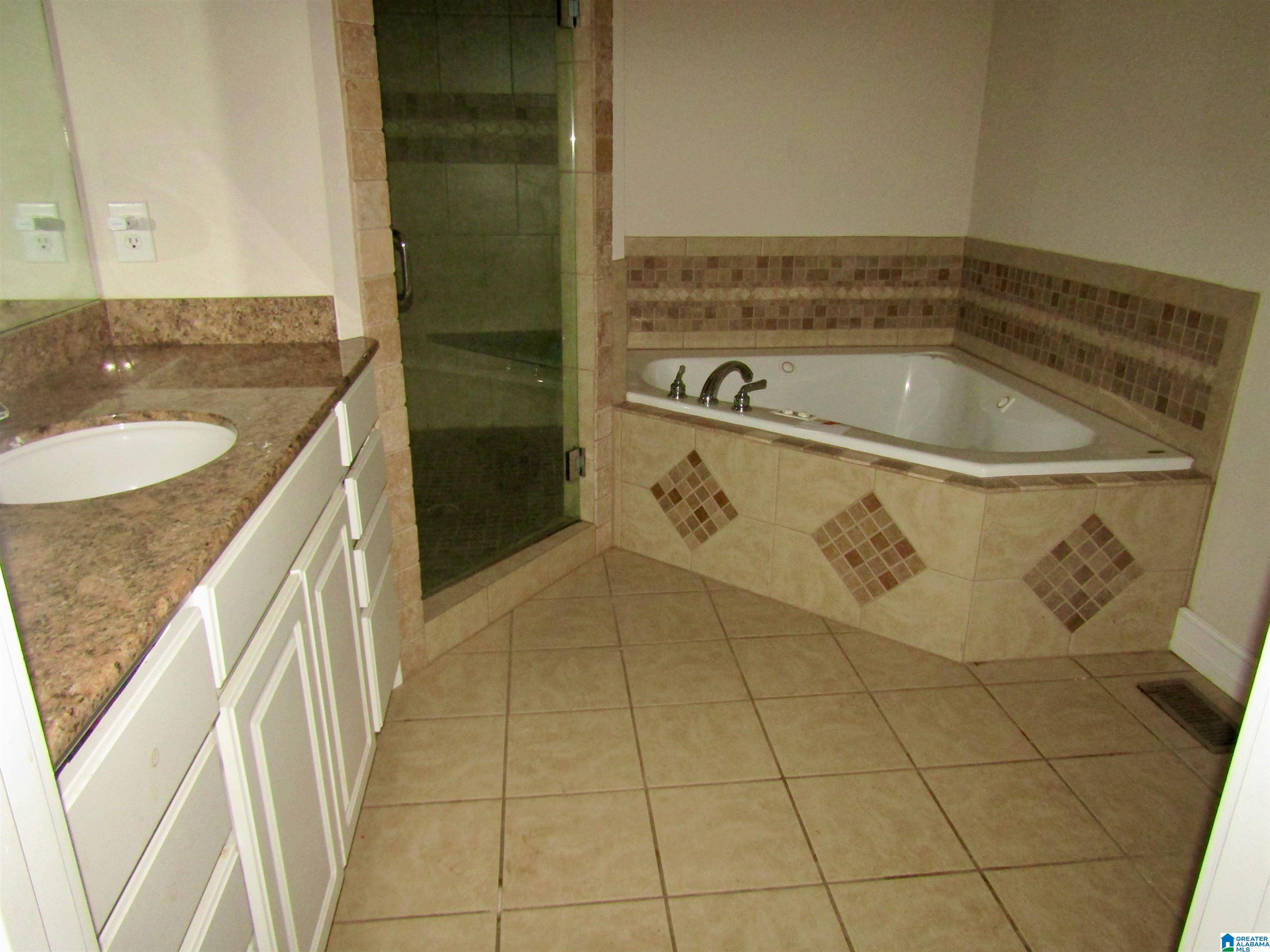 1518 Frog Level Road West Blocton, AL 35184 - Photo 4 of 20
