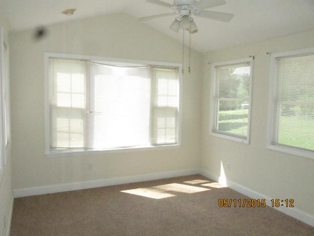 7528 Deer Branch Road Roanoke, VA 24019 - Photo 8 of 20 IMG_3615