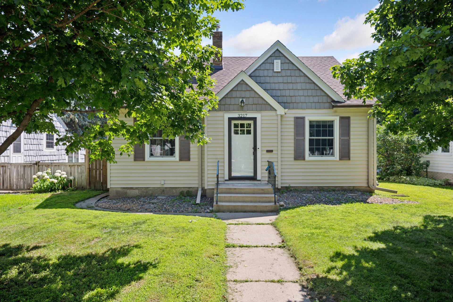 3217 Florida Ave South  