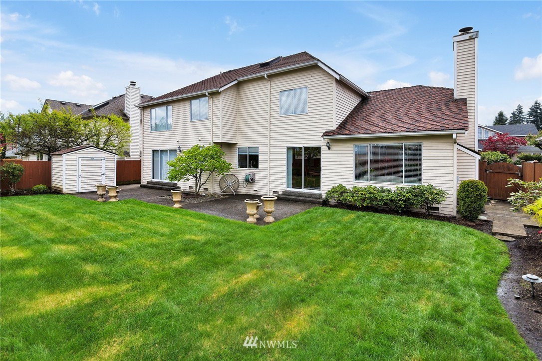 4614 Northeast 19th Street Renton, WA 98059 - Photo 22 of 24