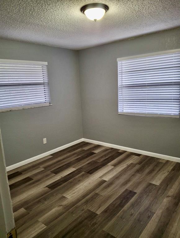 910 Wagner Place, Unit 1 Fort Pierce, FL 34982 - Photo 5 of 8