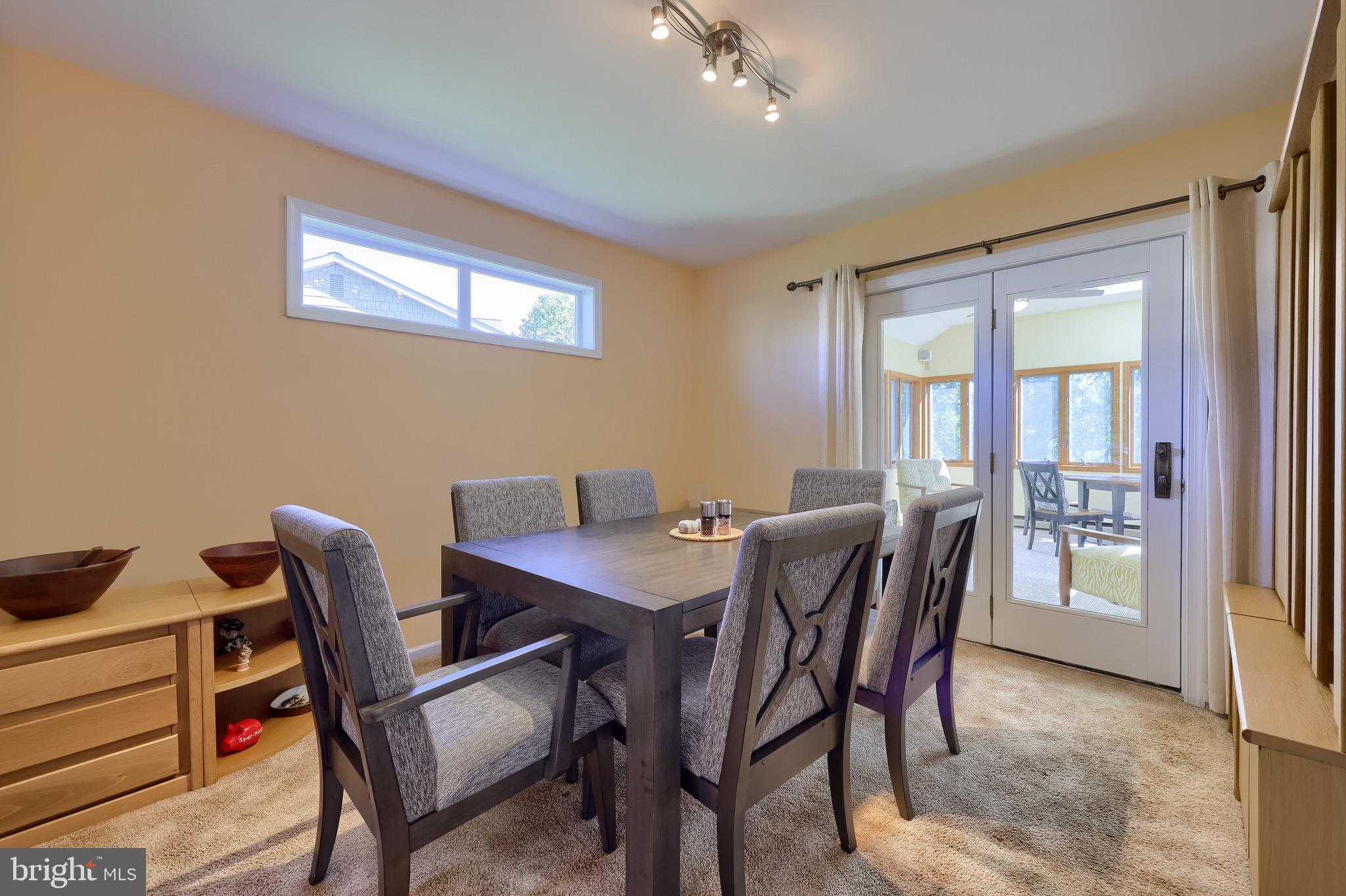 189 Ridings Way Lancaster, PA 17601 - Photo 15 of 47 Dining Room