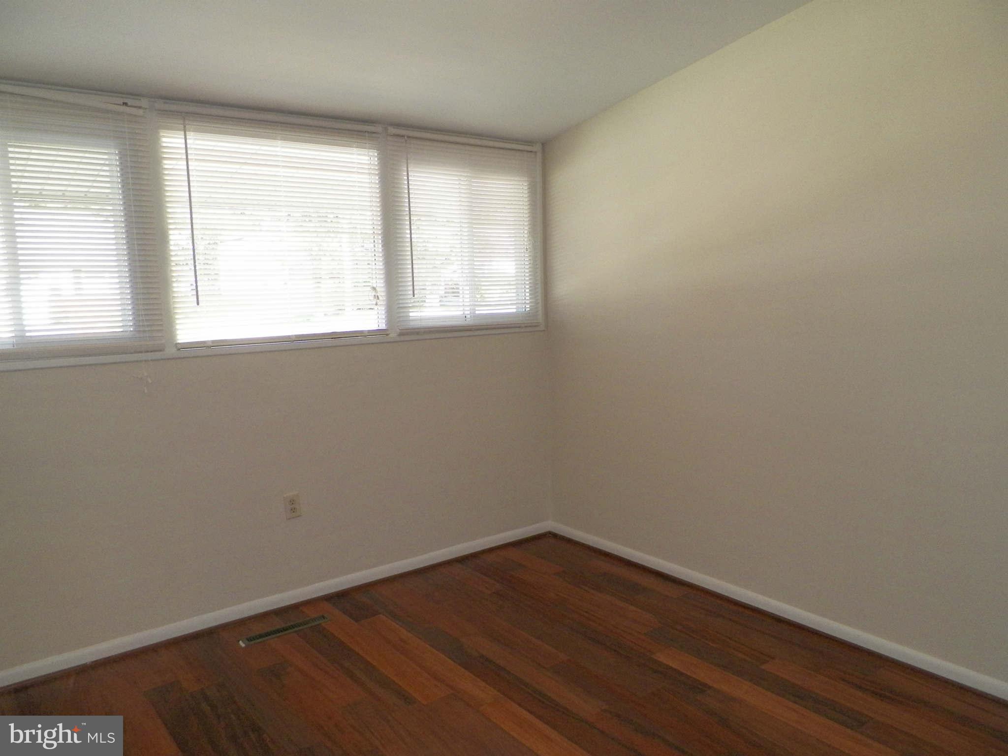 7111 Minna Road Baltimore, MD 21207 - Photo 14 of 19 Bedroom