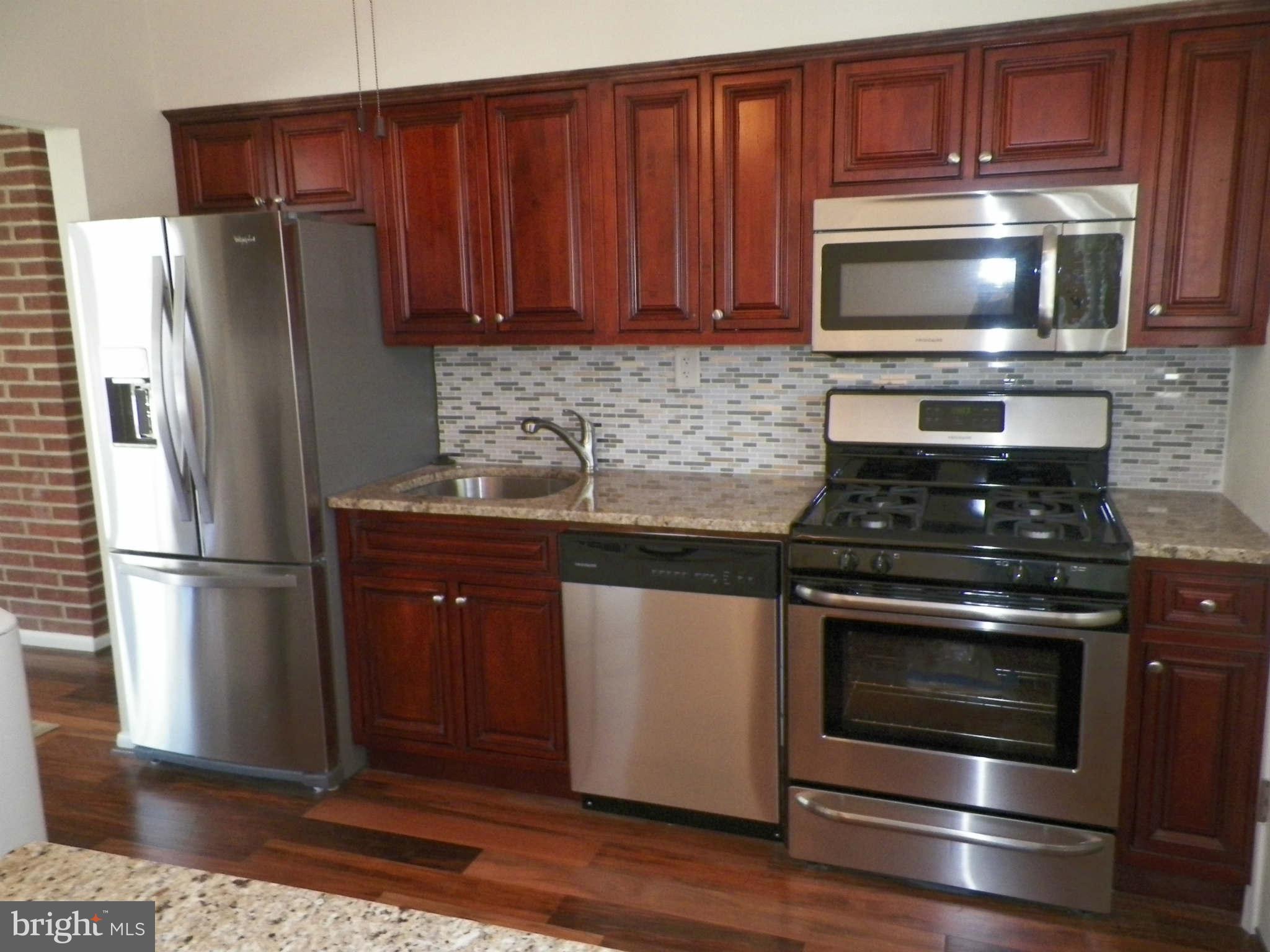 7111 Minna Road Baltimore, MD 21207 - Photo 6 of 19 Kitchen