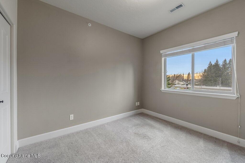 6800 North Spurwing Loop, Unit 304 Coeur D'Alene, ID 83815 - Photo 15 of 21 --15.jpg-SMALL