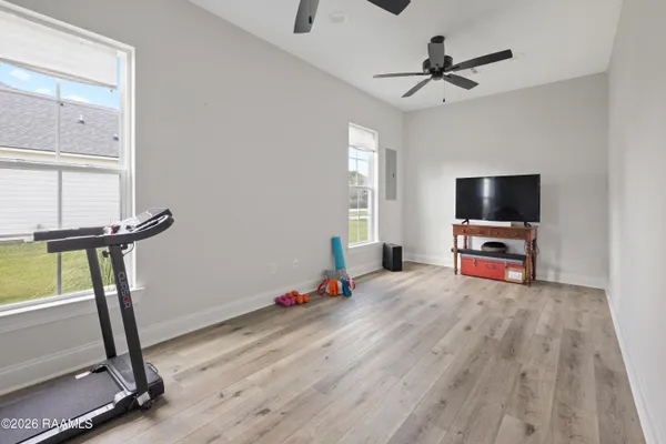 $285,000 | 110 Louis Private Lane, Maurice, LA 70555