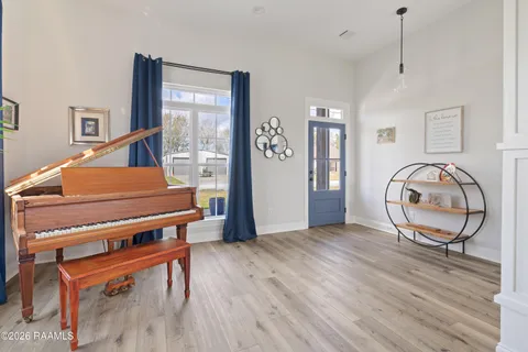 $285,000 | 110 Louis Private Lane, Maurice, LA 70555