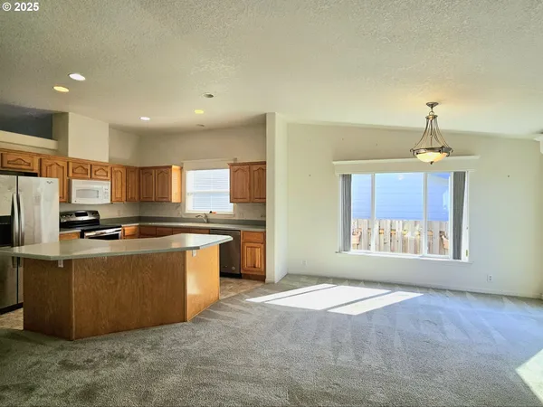 $219,000 | 98126 West Benham Lane, Unit 7, Brookings, OR 97415
