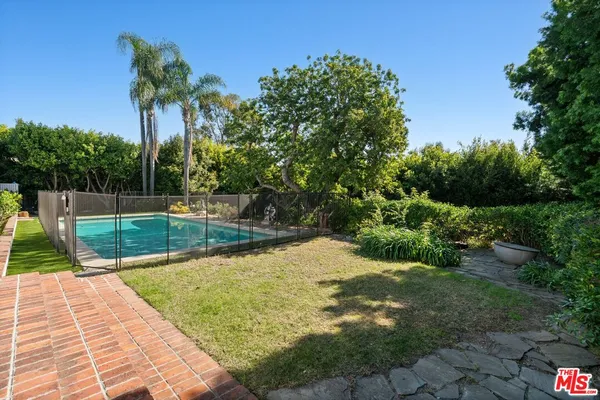 $27,000 | 510 Toyopa Drive, Pacific Palisades, CA 90272