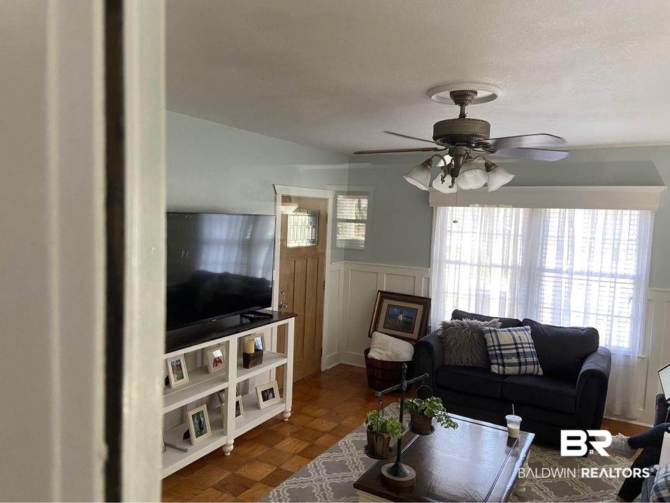 266 Jackson Boulevard Mobile, AL 36609 - Photo 6 of 15