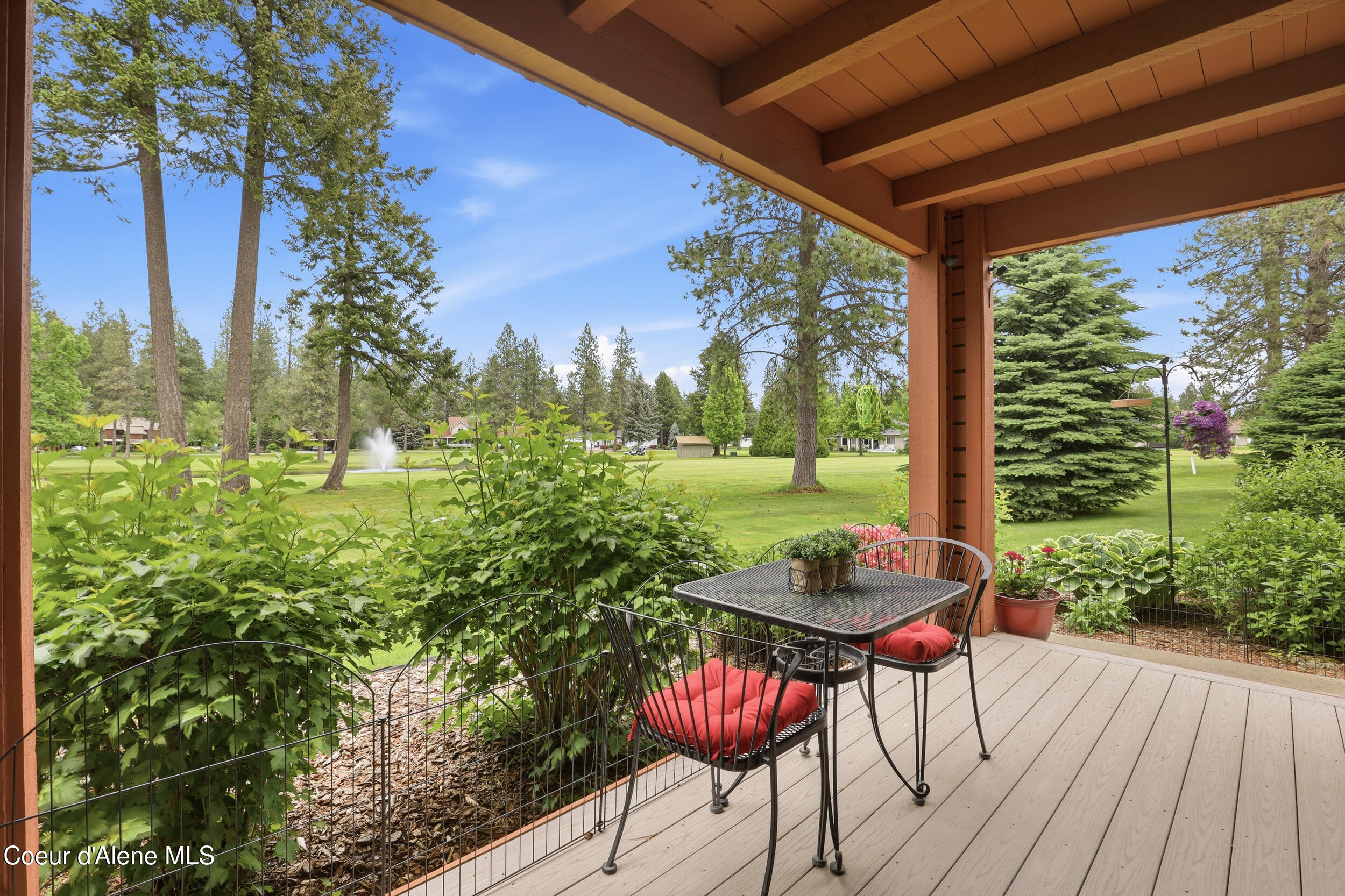 5299 West Green Court, Unit 9 Rathdrum, ID 83858 - Photo 30 of 37 Covered Deck