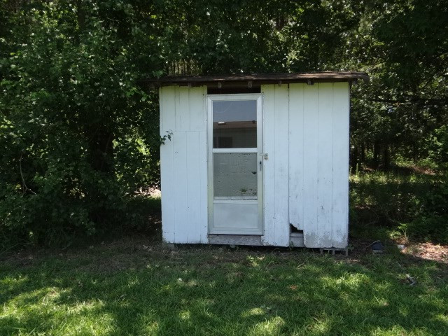 3150 Steven's Chapel Road Smithfield, NC 27577 - Photo 12 of 12 Storage shed