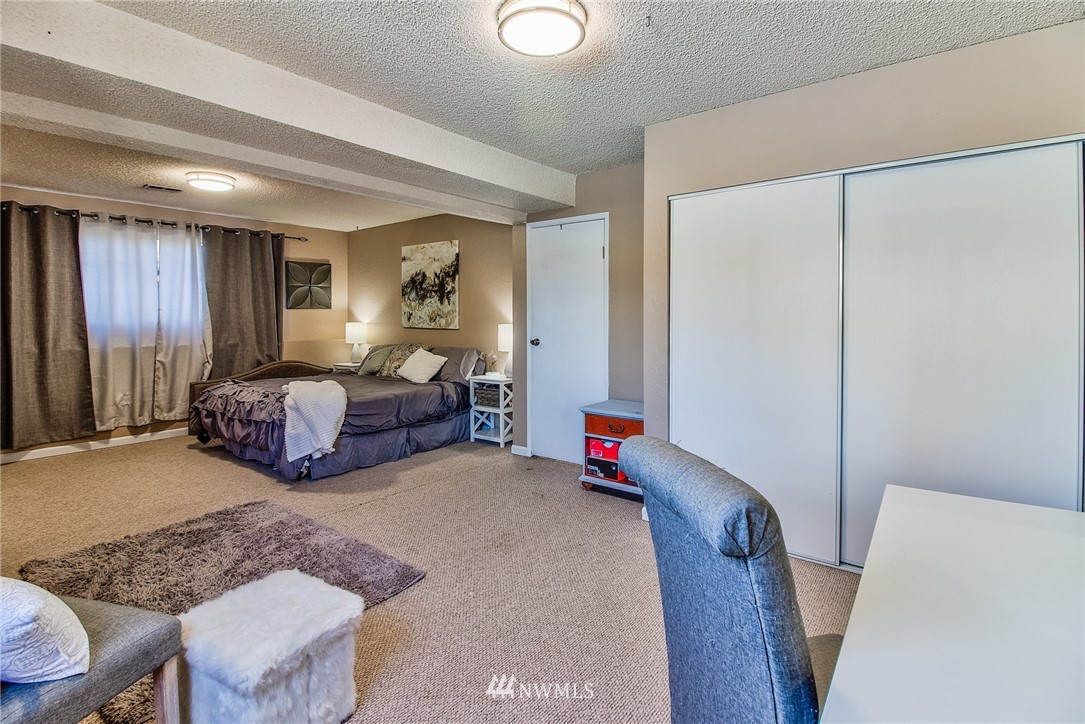 204 West Goodlander Road Selah, WA 98942 - Photo 10 of 16 Gallery Image 10