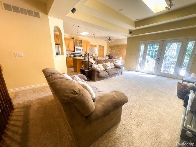 30489 Rockshire Avenue Farmington Hills, MI 48334 - Photo 21 of 39