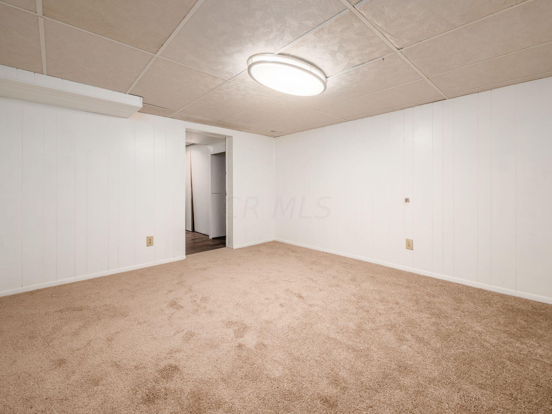 2071 Sale Road Columbus, OH 43224 - Photo 18 of 23 031_d28b2f935_N 2071 Sale 062
